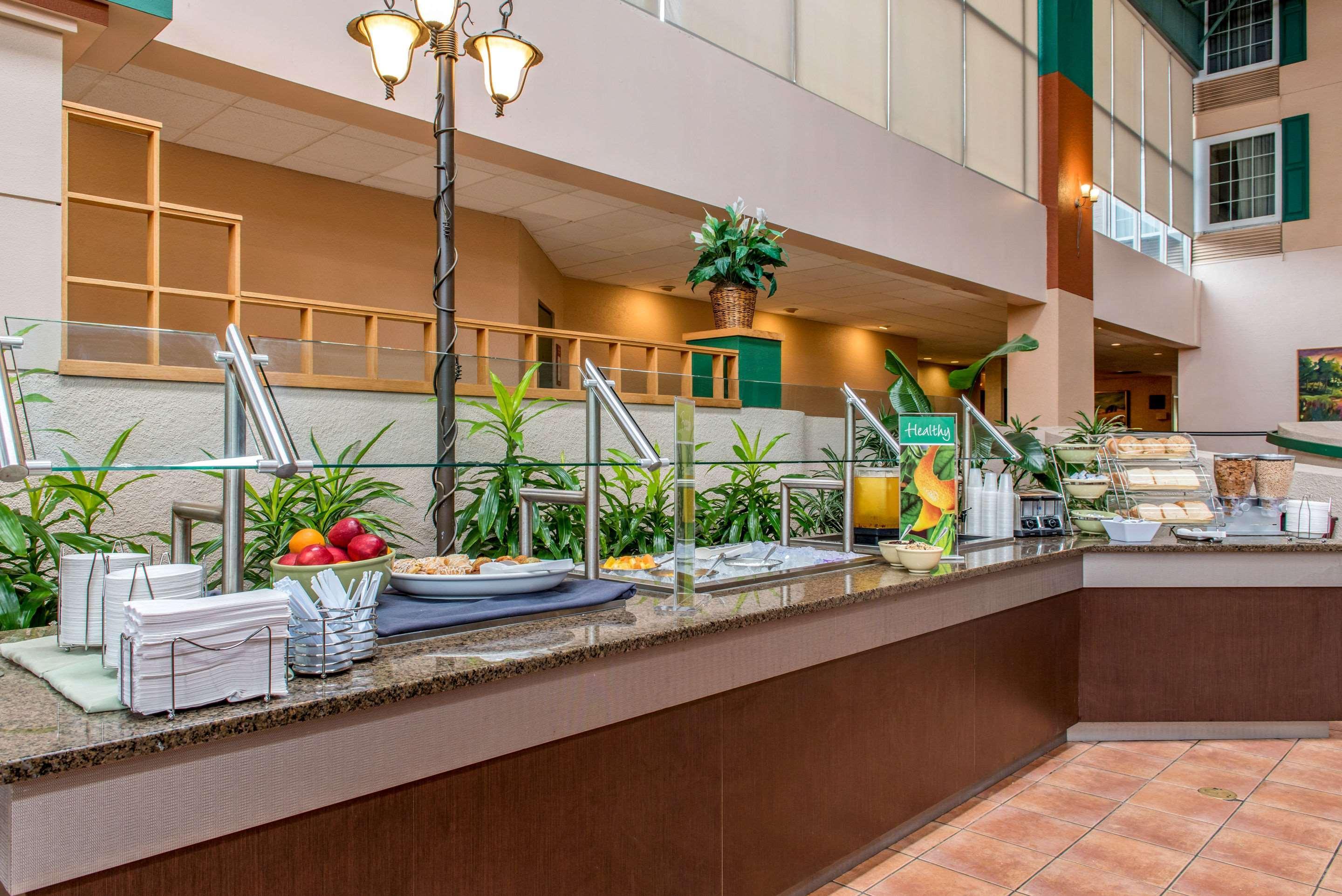 Quality Hotel Conference Center Cincinnati Blue Ash Eksteriør bilde