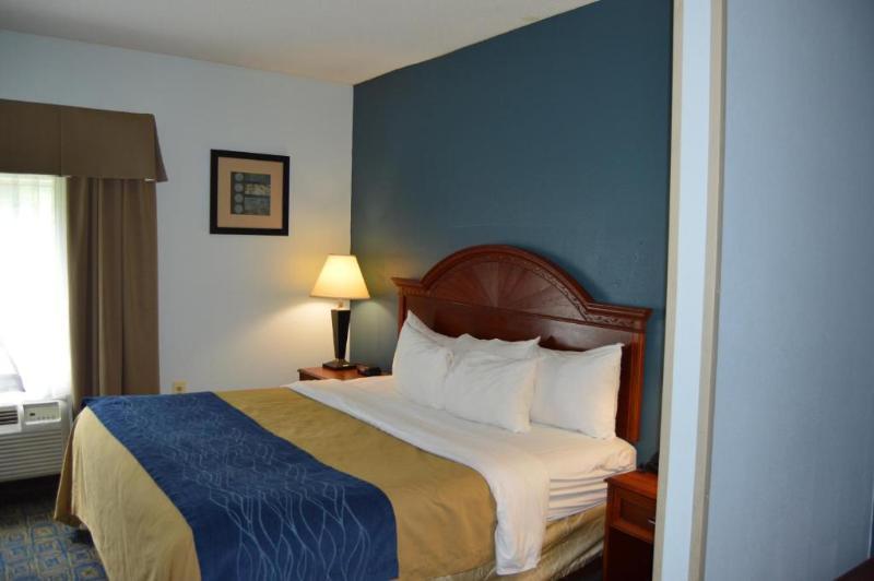 Quality Hotel Conference Center Cincinnati Blue Ash Eksteriør bilde
