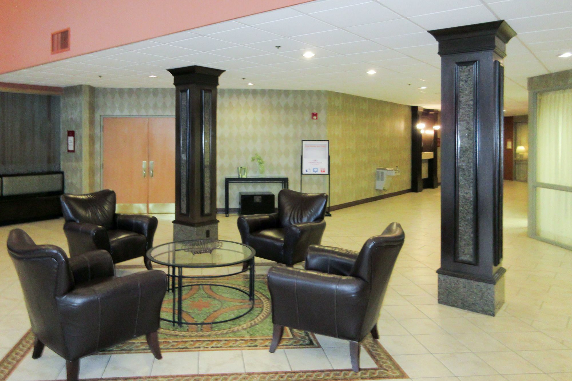 Quality Hotel Conference Center Cincinnati Blue Ash Eksteriør bilde